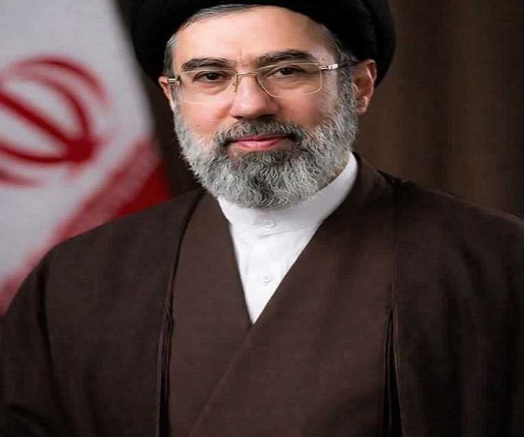 پیام تبریک رئیس دانشکده پزشکی و پیراپزشکی به مناسبت انتخاب سومین رهبر نظام مقدس جمهوری اسلامی ایران